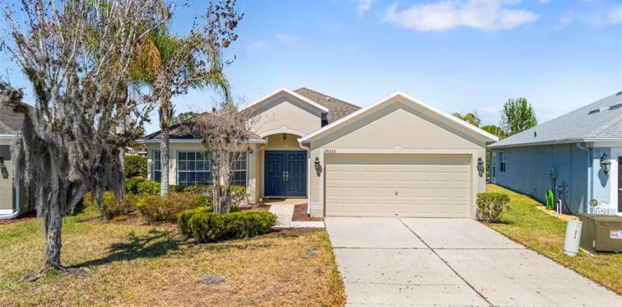 House in San Antonio, Florida 2 bedrooms, 138.33 sq.m. № 2131970