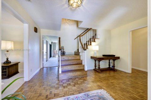 Villa ou maison à vendre à West Palm Beach, Floride: 4 chambres, 228.82 m2 № 2026006 - photo 27