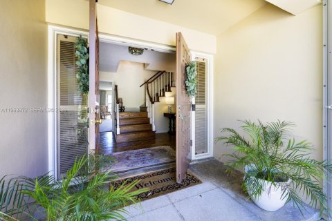 Villa ou maison à vendre à West Palm Beach, Floride: 4 chambres, 228.82 m2 № 2026006 - photo 7