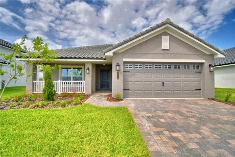 Villa ou maison à vendre à Auburndale, Floride: 3 chambres, 183.02 m2 № 1813416 - photo 1