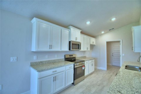 Villa ou maison à vendre à Auburndale, Floride: 3 chambres, 183.02 m2 № 1813416 - photo 8