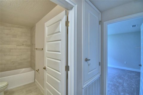 Villa ou maison à vendre à Auburndale, Floride: 3 chambres, 183.02 m2 № 1813416 - photo 15