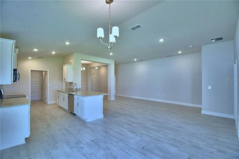 Villa ou maison à vendre à Auburndale, Floride: 3 chambres, 183.02 m2 № 1813416 - photo 7