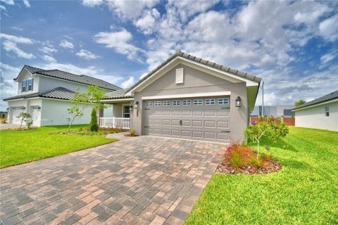 Villa ou maison à vendre à Auburndale, Floride: 3 chambres, 183.02 m2 № 1813416 - photo 3