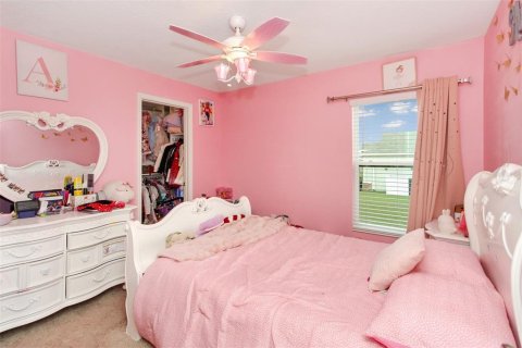 House in Mascotte, Florida 4 bedrooms, 216.83 sq.m. № 1548576 - photo 19