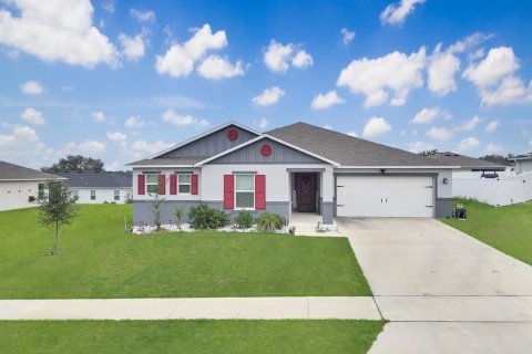 House in Mascotte, Florida 4 bedrooms, 216.83 sq.m. № 1548576 - photo 3