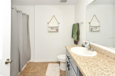 House in Mascotte, Florida 4 bedrooms, 216.83 sq.m. № 1548576 - photo 21
