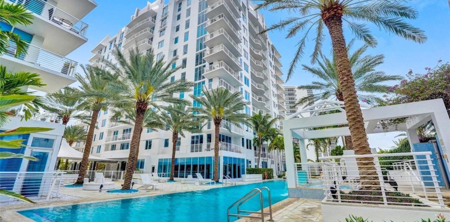 Condo in Fort Lauderdale, Florida, 3 bedrooms  № 1040855