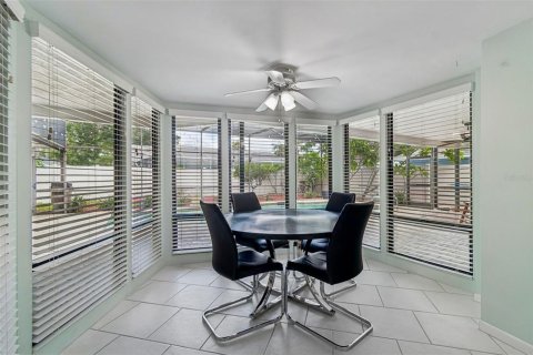 Villa ou maison à vendre à Clearwater, Floride: 4 chambres, 266.26 m2 № 2151619 - photo 22