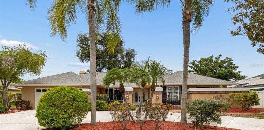 Villa ou maison à Clearwater, Floride 4 chambres, 266.26 m2 № 2151619