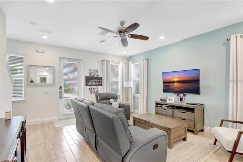 Villa ou maison à louer à Kissimmee, Floride: 4 chambres, 191.94 m2 № 1843263 - photo 30