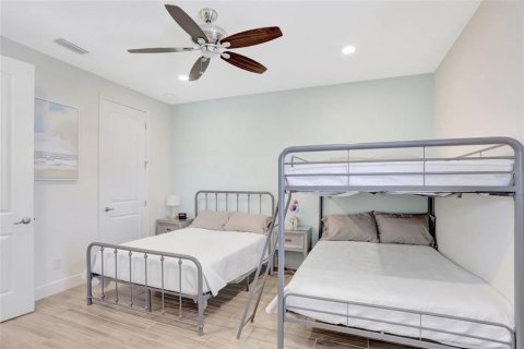 Villa ou maison à louer à Kissimmee, Floride: 4 chambres, 191.94 m2 № 1843263 - photo 21