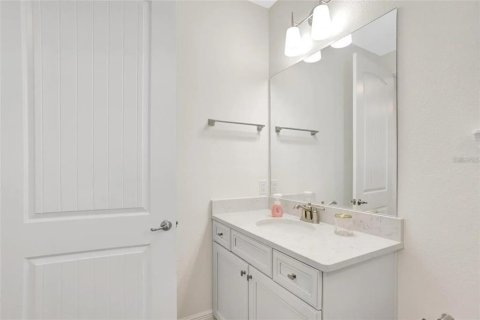 House in Kissimmee, Florida 4 bedrooms, 191.94 sq.m. № 1843263 - photo 24