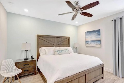 Villa ou maison à louer à Kissimmee, Floride: 4 chambres, 191.94 m2 № 1843263 - photo 10