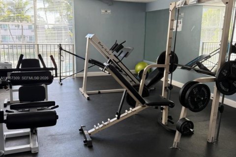 Снять в аренду кондоминиум в Норт-Бей-Виллидж, Флорида 1 спальня, 57.6м2, № 2031628 - фото 12