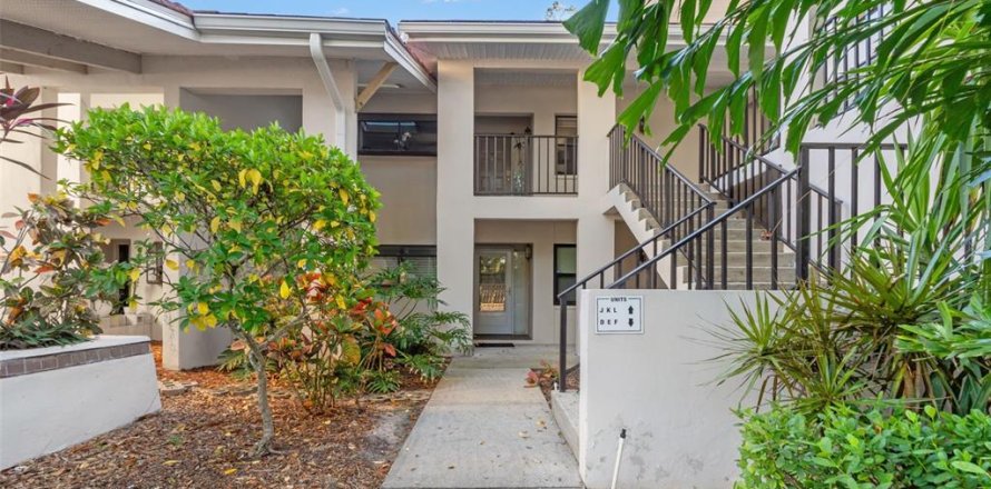 Condo à Tarpon Springs, Floride, 2 chambres  № 2220759