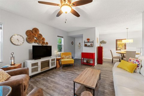 Copropriété à vendre à Tarpon Springs, Floride: 2 chambres, 103.59 m2 № 2220759 - photo 8