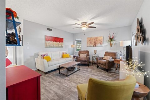 Copropriété à vendre à Tarpon Springs, Floride: 2 chambres, 103.59 m2 № 2220759 - photo 5