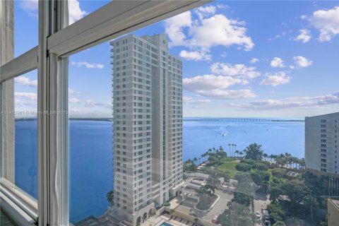 Condominio en alquiler en Miami, Florida, 2 dormitorios, 98.94 m2 № 1971949 - foto 17