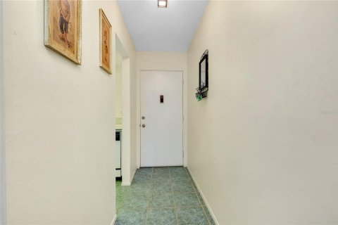 Купить кондоминиум в Сарасота, Флорида 5 комнат, 88.35м2, № 1909628 - фото 4