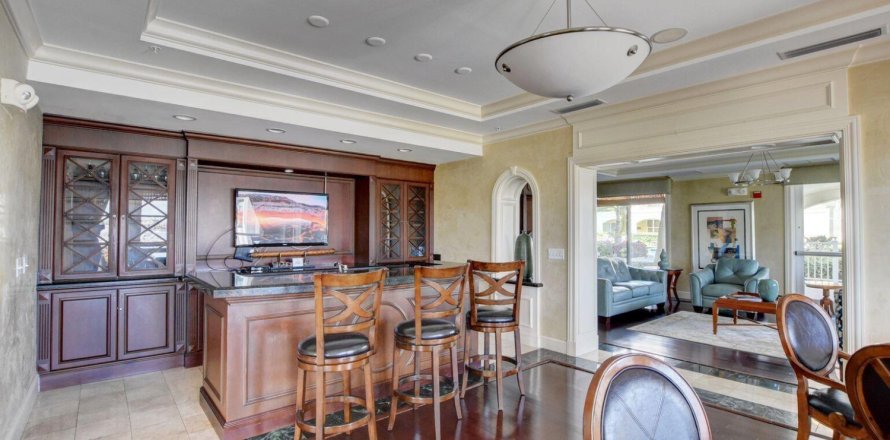 Condominio en Lantana, Florida, 1 dormitorio № 1135389