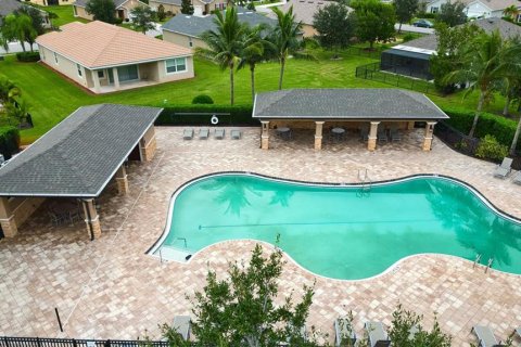 House in Punta Gorda, Florida 4 bedrooms, 171.5 sq.m. № 1914693 - photo 6