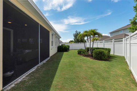 House in Apollo Beach, Florida 4 bedrooms, 219.99 sq.m. № 2120442 - photo 30