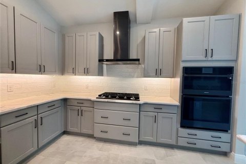 House in Mount Dora, Florida 3 bedrooms, 202.53 sq.m. № 1534292 - photo 6