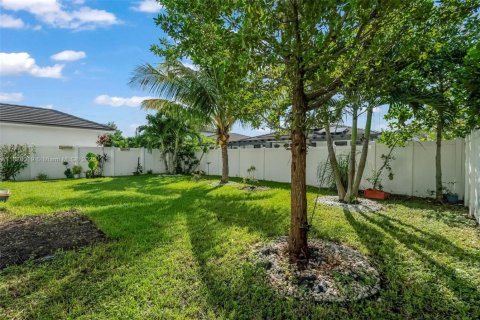 Villa ou maison à vendre à Homestead, Floride: 4 chambres, 237.46 m2 № 1942045 - photo 19