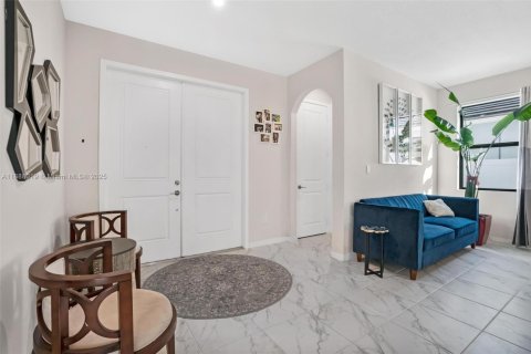Villa ou maison à vendre à Homestead, Floride: 4 chambres, 237.46 m2 № 1942045 - photo 7