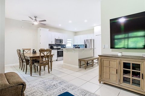 Casa en alquiler en Orlando, Florida, 3 dormitorios, 189.43 m2 № 1777048 - foto 29