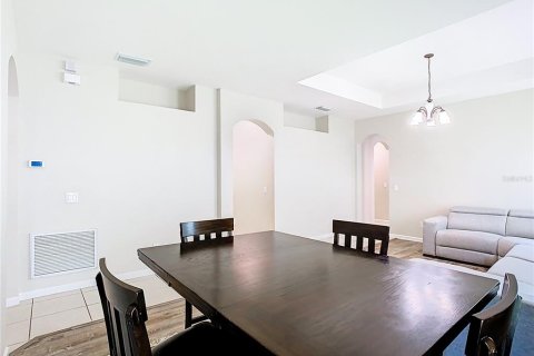 Casa en alquiler en Orlando, Florida, 3 dormitorios, 189.43 m2 № 1777048 - foto 16