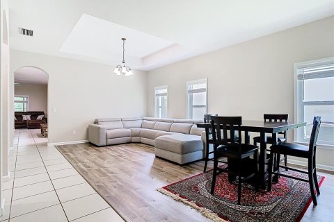 Casa en alquiler en Orlando, Florida, 3 dormitorios, 189.43 m2 № 1777048 - foto 10