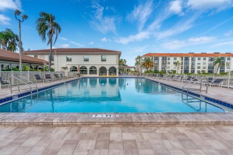Condo in Clearwater, Florida, 2 bedrooms  № 1900757 - photo 27