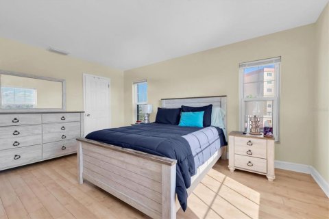 Condo in Clearwater, Florida, 2 bedrooms  № 1900757 - photo 19