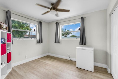 Villa ou maison à vendre à Fort Lauderdale, Floride: 3 chambres, 114.55 m2 № 1920217 - photo 18