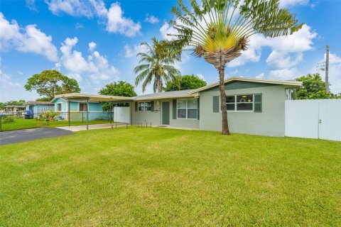 Villa ou maison à vendre à Fort Lauderdale, Floride: 3 chambres, 114.55 m2 № 1920217 - photo 2