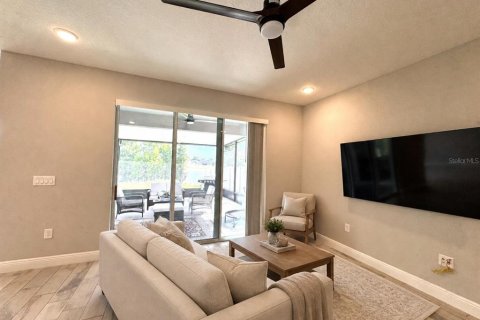 Villa ou maison à vendre à Lakeland, Floride: 5 chambres, 231.33 m2 № 2347476 - photo 5
