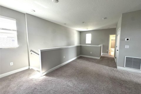 Villa ou maison à vendre à Lakeland, Floride: 5 chambres, 231.33 m2 № 2347476 - photo 11