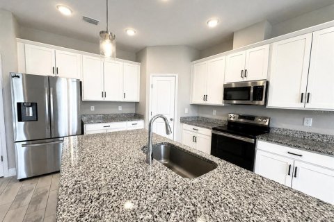 Villa ou maison à vendre à Lakeland, Floride: 5 chambres, 231.33 m2 № 2347476 - photo 6