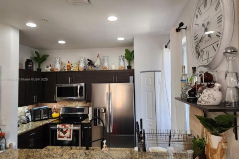 Condo in Miramar, Florida, 3 bedrooms  № 1696286 - photo 5