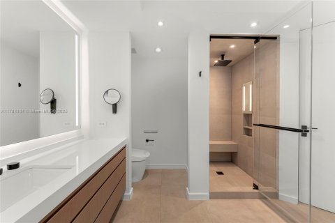 Condo in Miami Beach, Florida, 3 bedrooms  № 1862700 - photo 29