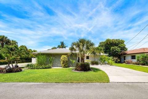 Villa ou maison à Hypoluxo, Floride 3 chambres, 152.17 m2 № 2266019