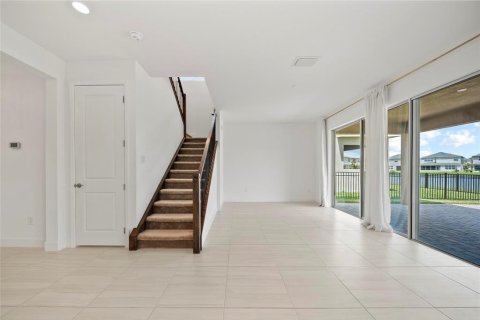 House in Wesley Chapel, Florida 4 bedrooms, 275.08 sq.m. № 1854432 - photo 19