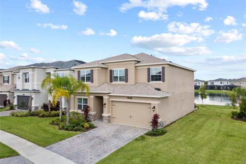 House in Wesley Chapel, Florida 4 bedrooms, 275.08 sq.m. № 1854432 - photo 30