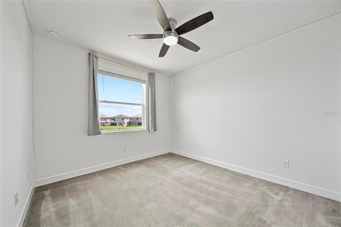 House in Wesley Chapel, Florida 4 bedrooms, 275.08 sq.m. № 1854432 - photo 29