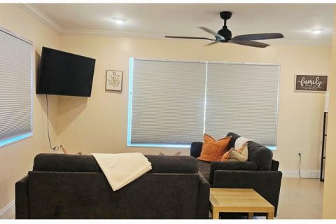 Casa en venta en Orlando, Florida, 3 dormitorios, 134.62 m2 № 2107613 - foto 20