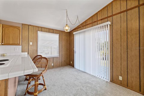 House in PORT ST. JOHN in Cocoa, Florida 2 bedrooms, 85.47 sq.m. № 1743613 - photo 9