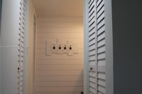 Купить кондоминиум в Уэстон, Флорида 2 спальни, 128.39м2, № 2053523 - фото 26