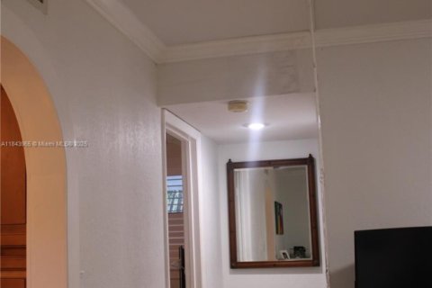 Купить кондоминиум в Уэстон, Флорида 2 спальни, 128.39м2, № 2053523 - фото 23